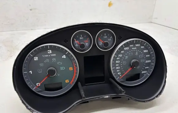 Audi A3 S3 A3 Sportback 8P Speedometer (instrument cluster)