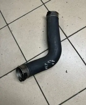 BMW 5 F10 F11 Intercooler hose/pipe 5747034132 CH55001