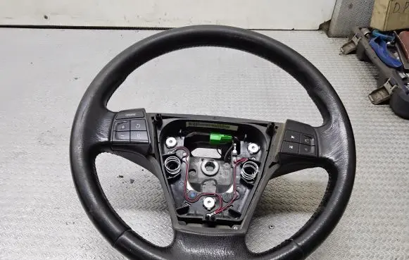 Volvo V50 Steering wheel SV5515000 8687337