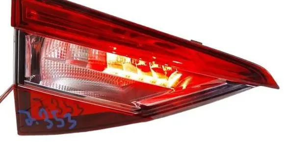 Skoda Superb B8 (3V) Tailgate rear/tail lights 3v9945307b-kombi