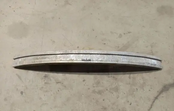 Volkswagen PASSAT B5 Rear beam 