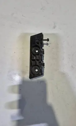 Ford Mustang VI Front bumper mounting bracket FR3B17D958AD