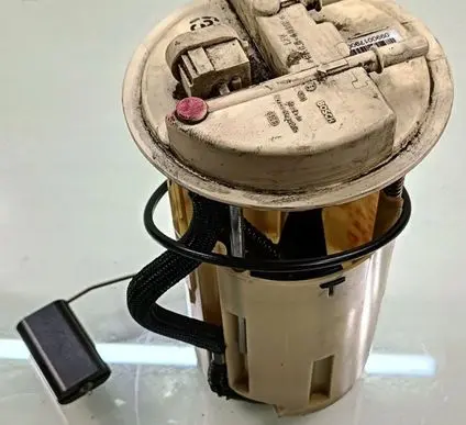 Renault Laguna II Fuel level sensor 8200004958
