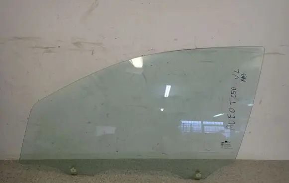 Chevrolet Aveo Sliding door window/glass 