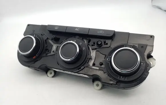 Skoda Octavia Mk2 (1Z) Climate control unit 3T0820047R 5HB00975240
