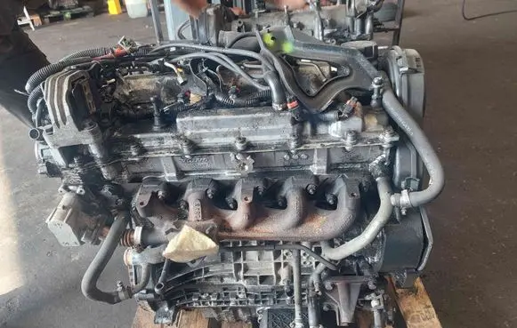 Volvo S60 Engine D5244T 6901191