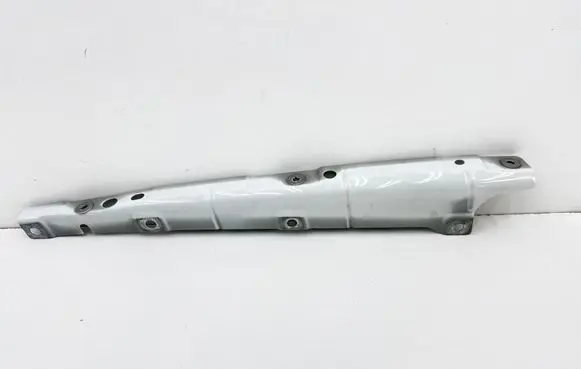 Porsche Cayenne (92A) Fender mounting bracket 7P5806519