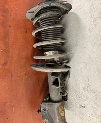 Mercedes-Benz E W212 Front shock absorber/damper A2123206738