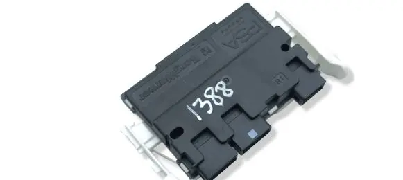 Jeep Avenger Battery control module 9856742080