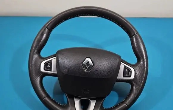 Renault Megane III Steering wheel 985100007R IMPRK1540103