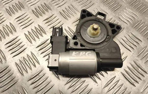 Mazda 5 Rear door window regulator motor GJ6A5958X TN776X12 CM011760