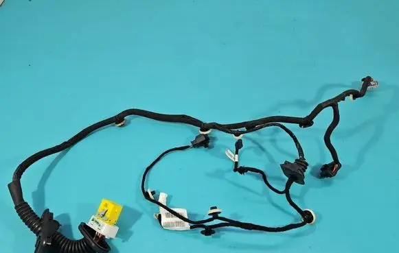 Peugeot 2008 II Rear door wiring loom 9835958180 IMPRK1542318