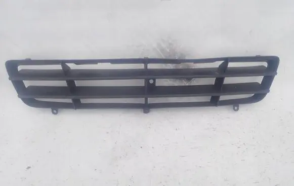 Opel Zafira A Front bumper lower grill