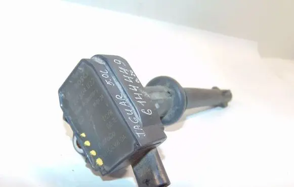Jaguar XK - XKR High voltage ignition coil 8W9312A366DA LR010687 AJ811378