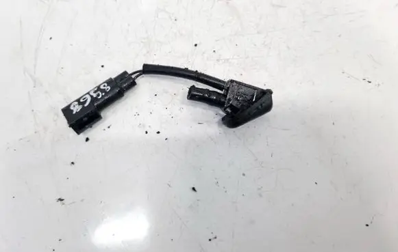 Tesla Model S Windshield washer spray nozzle B4V0A