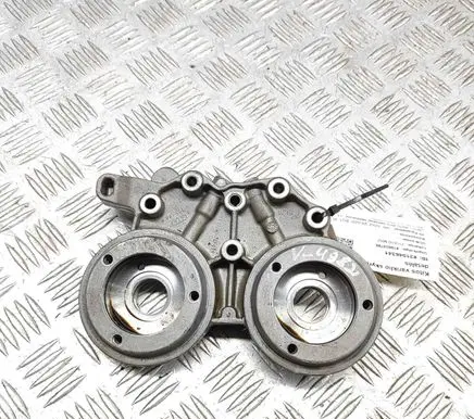 Volkswagen Golf VII Other engine bay part 06L103166F