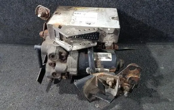 Renault Laguna I ABS Pump 7700824335b