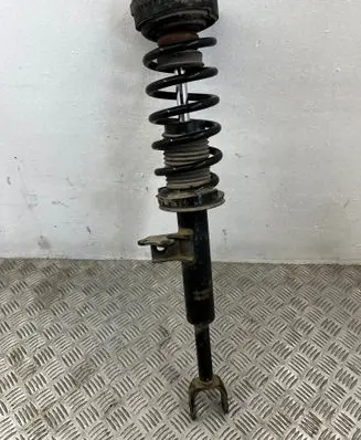 BMW 5 F10 F11 Front shock absorber/damper 6795082 A1101075446