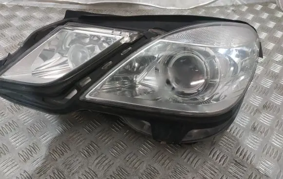 Mercedes-Benz E W212 Headlight/headlamp A2128205761 A2129007804