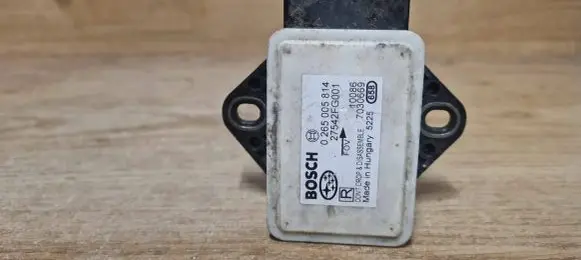 Subaru Forester SH ESP acceleration yaw rate sensor 0265005814
