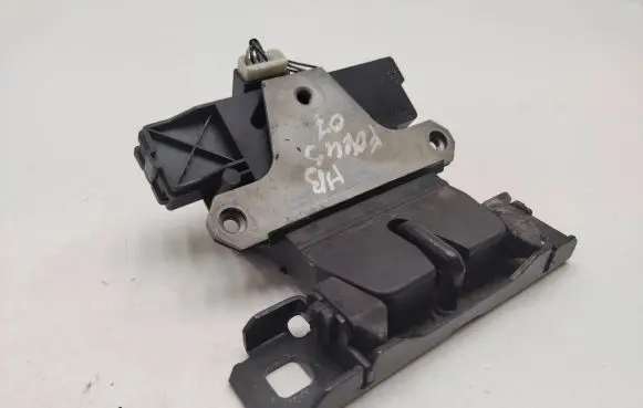 Ford Focus Loading door lock 