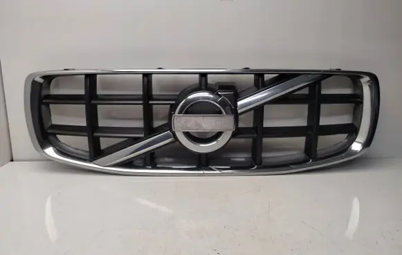 Volvo XC70 Front bumper upper radiator grill 31283902