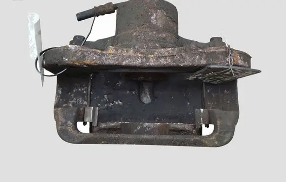 Hyundai i40 Front brake caliper