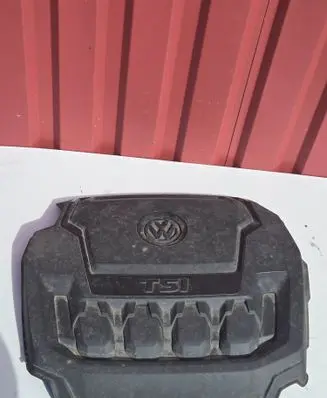Volkswagen Tiguan Allspace Engine cover (trim) 06K103925CL