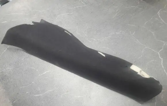 BMW 5 E60 E61 (C) pillar trim