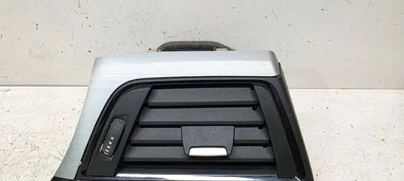 BMW 1 F20 F21 Dashboard side air vent grill/cover trim 64229231995 9231995