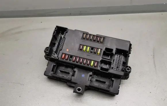 Peugeot Boxer Comfort/convenience module 1371887080