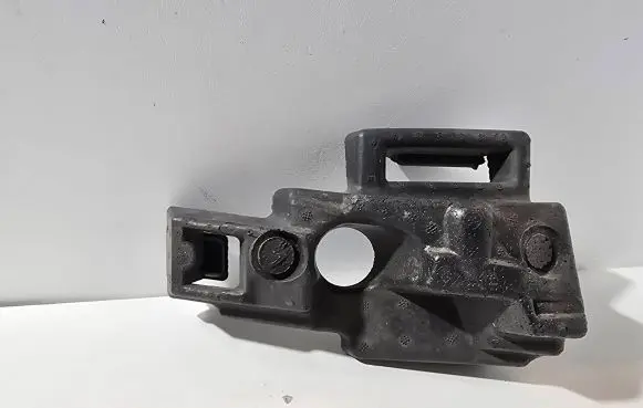 Opel Zafira B Front bumper foam support bar 13263186