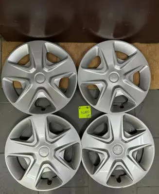 Ford Ecosport R16 wheel hub/cap/trim 