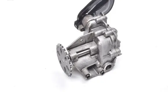 Mercedes-Benz Vito Viano W447 Oil pump 150153243R