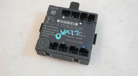 Mercedes-Benz E W212 Door control unit/module a2128203485