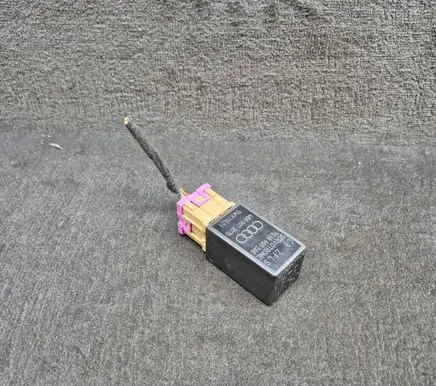 Audi A6 S6 C5 4B Other relay 4B0907307B