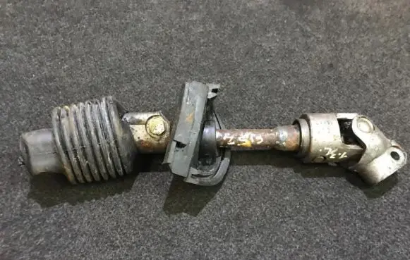 Mazda 323 Steering column universal joint