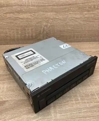Volkswagen Phaeton CD/DVD changer 1K0035110B 1DINCDC