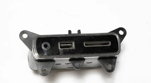 USB socket connector