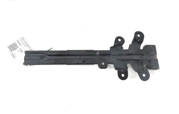 Mercedes-Benz ML W166 Headlight/headlamp mounting bracket A1666264031