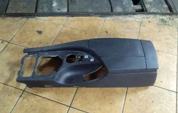 BMW 5 E60 E61 Armrest 7034086 7060013 51167034086