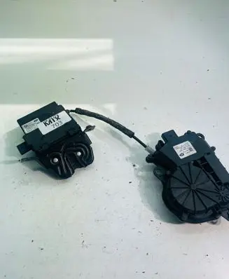 Jaguar F-Pace Tailgate/trunk/boot lock/catch/latch