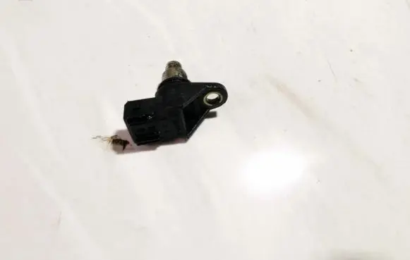 Mitsubishi Space Star Camshaft position sensor 8200038472
