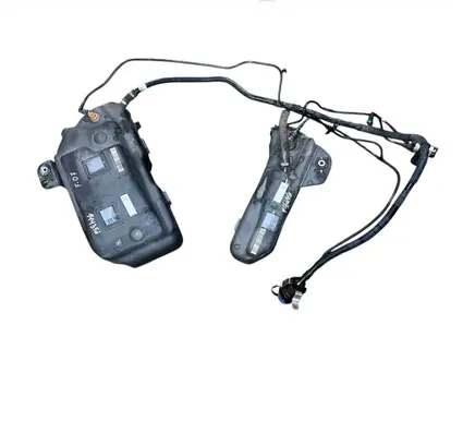 BMW 5 GT F07 AdBlue liquid reservoir 7212607 16197212607 16197212608