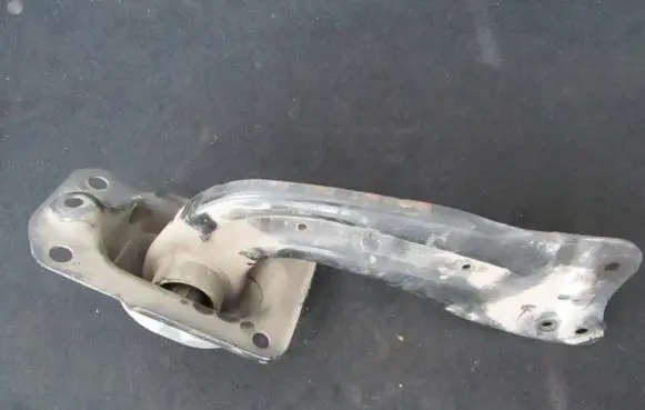 Rear upper control arm/wishbone