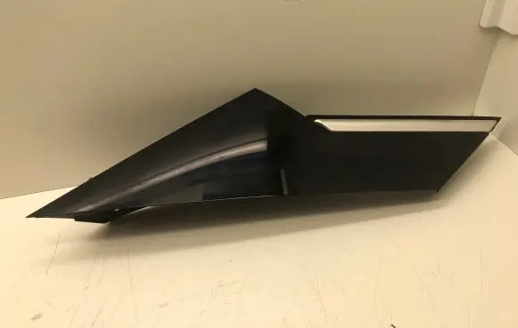 Opel Astra K Rear fender molding trim 332155568