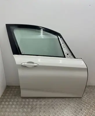 BMW 2 F46 Front door