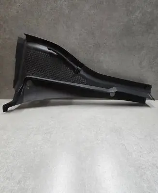 Volkswagen Golf VII Wiper trim 5G1819403A