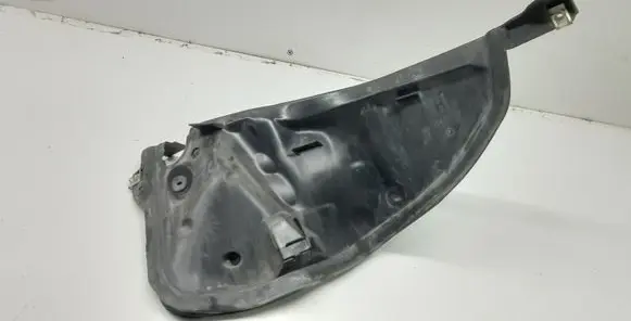 Audi Q7 4L Heat shield in engine bay 4L0819512