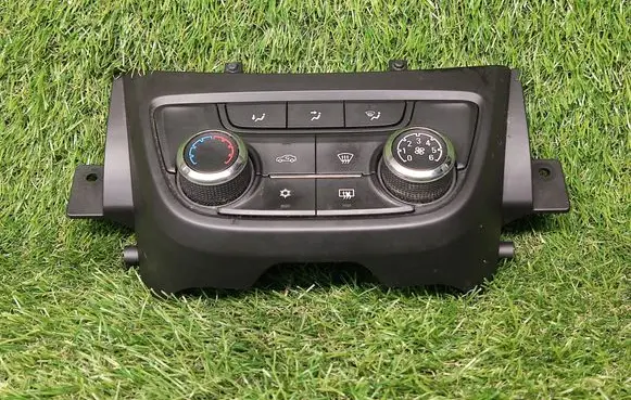 Opel Zafira C Climate control unit 20765753
